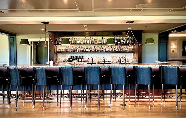 Cedar Lounge